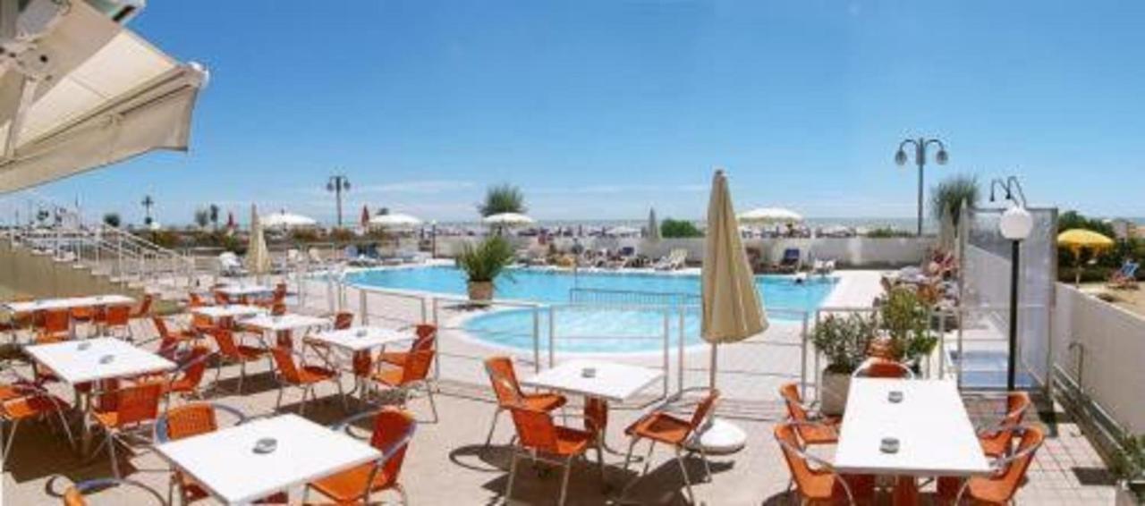 Hotel Condor Lido di Jesolo Buitenkant foto