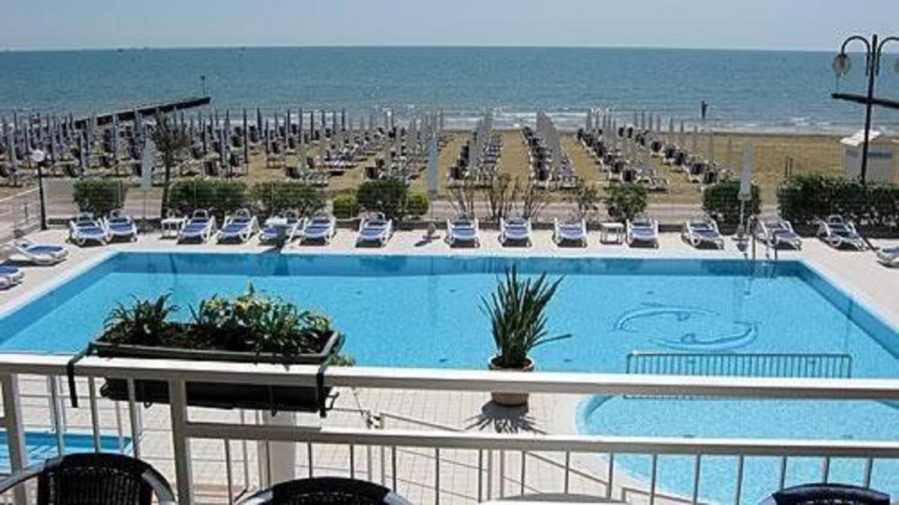 Hotel Condor Lido di Jesolo Buitenkant foto