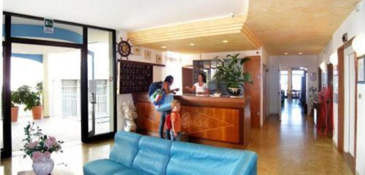 Hotel Condor Lido di Jesolo Buitenkant foto
