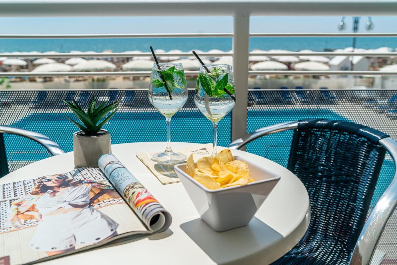 Hotel Condor Lido di Jesolo Buitenkant foto
