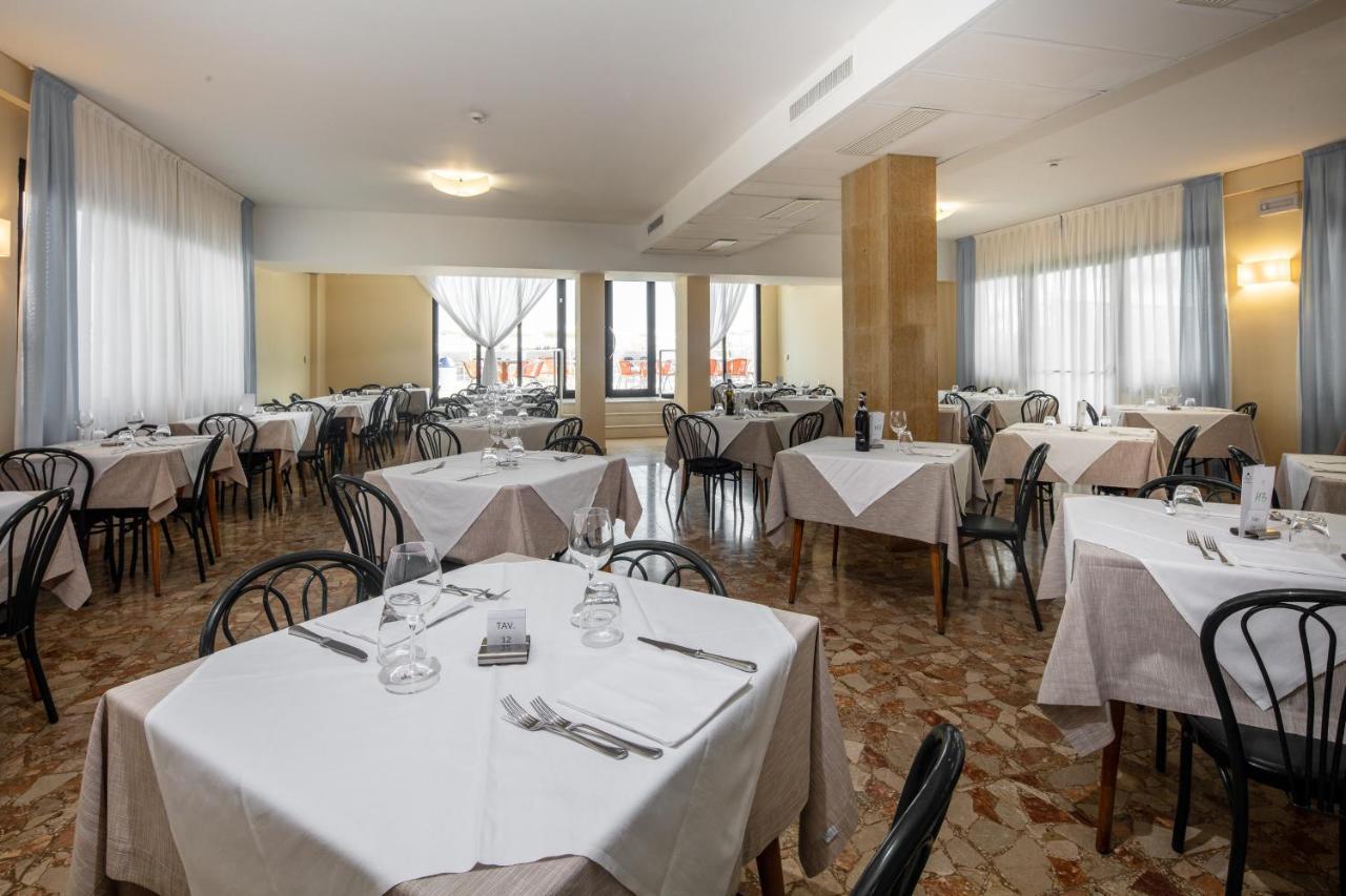 Hotel Condor Lido di Jesolo Buitenkant foto